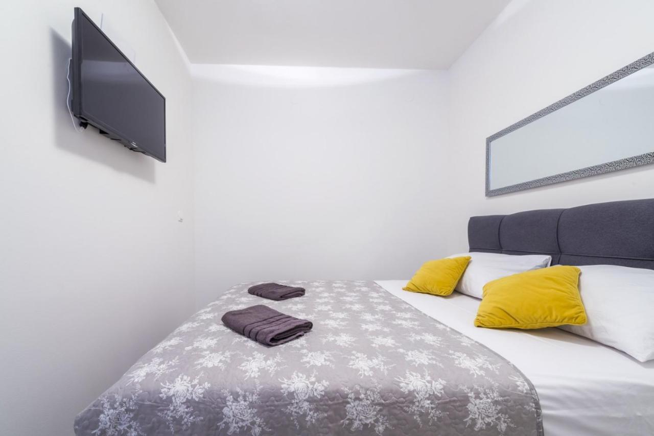 Tinker Bell Apartment Ragusa Esterno foto